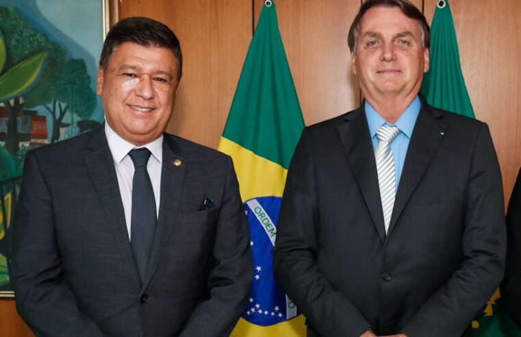Bolsonaro atende Carlos Viana e vem à região no próximo dia 17