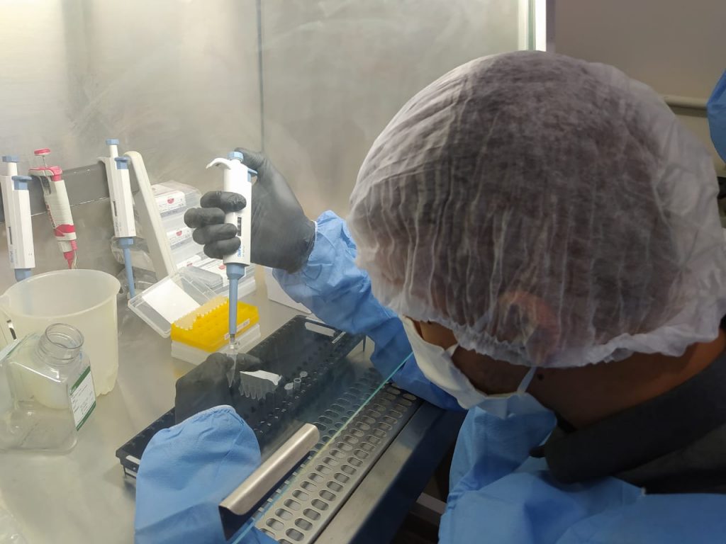 Laboratório regional realizou 2,1 mil exames de Covid-19