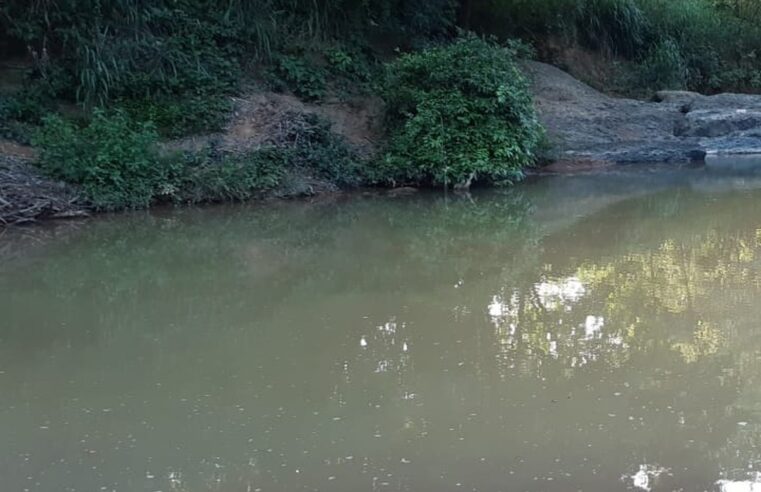 Duas crianças morrem afogadas no Córrego Santa Rita