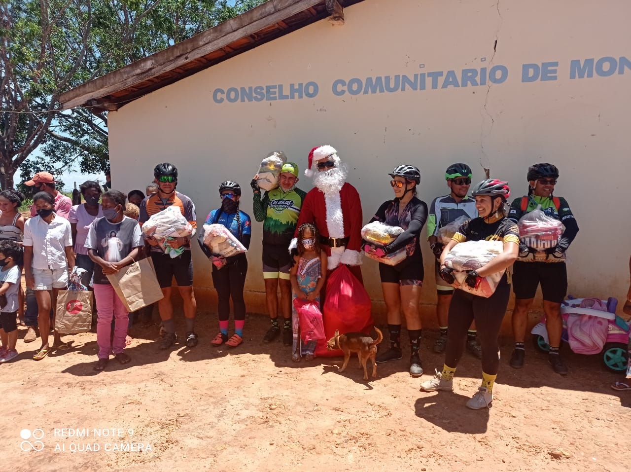 Ciclistas doaram cestas para comunidade quilombola