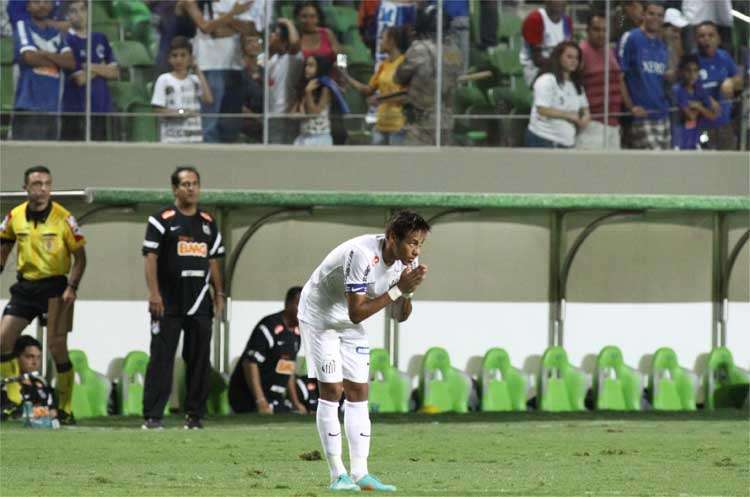 Neymar relembra noite em que foi aplaudido pela torcida do Cruzeiro