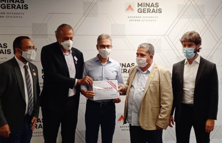 Zema anuncia apoio ao projeto Avançar Norte de Minas lançado pela Amams