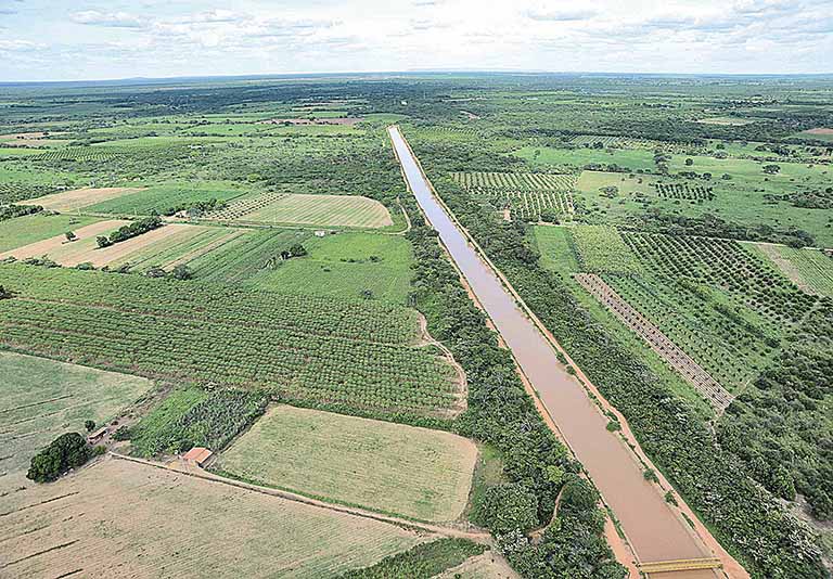 Cartório usa tecnologia e Projeto Jaíba regulariza terras