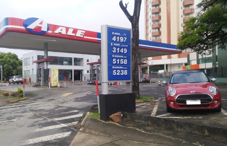 Gasolina pode de chegar a R$ 5,50 em Montes Claros