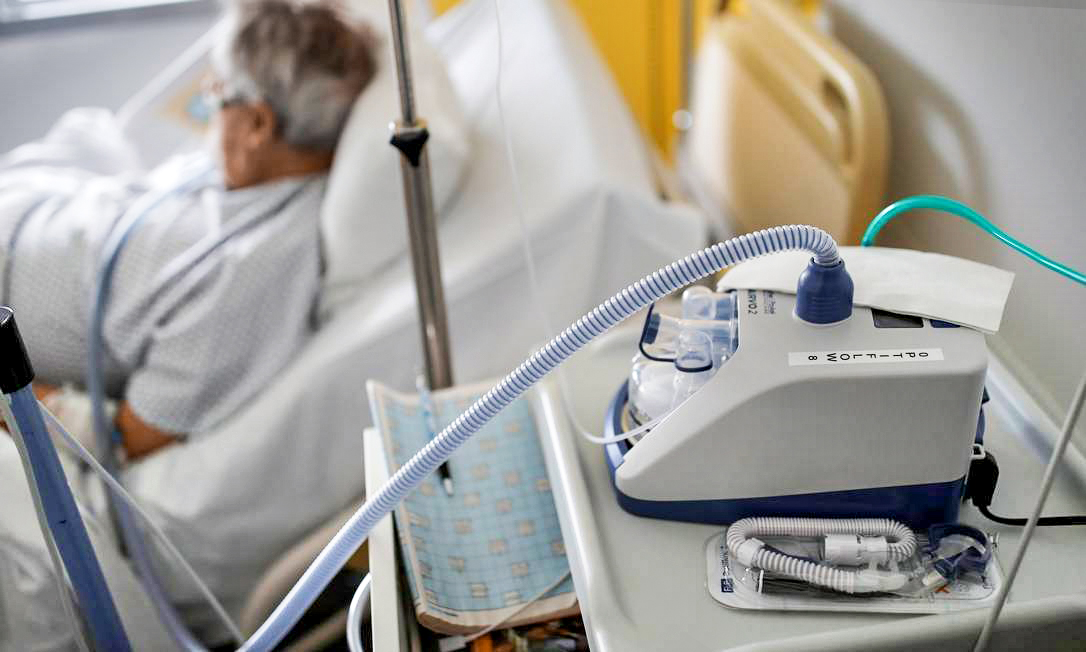 Montes Claros compra respirador e libera 18 equipamentos para hospitais