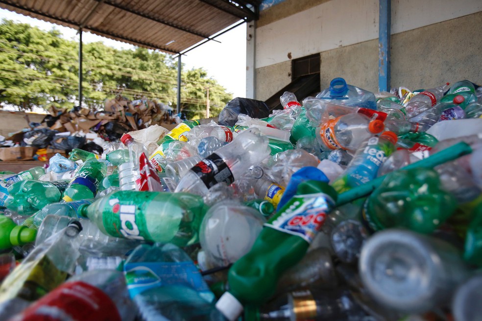 Coletadora de recicláveis atenderá Santos Reis