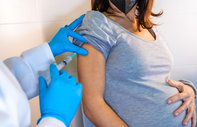 Montes Claros retoma, hoje, a vacinação de grávidas e puérperas