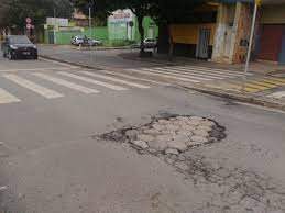 Vereadores cobram da Copasa reparos em asfalto