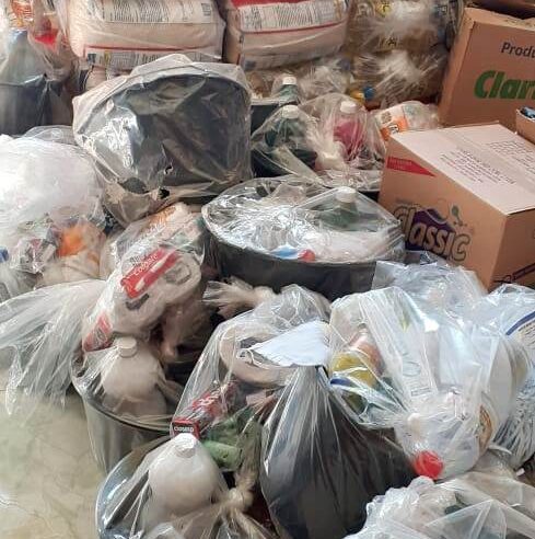 Defesa Civil distribui 3 mil cestas para vítimas da seca