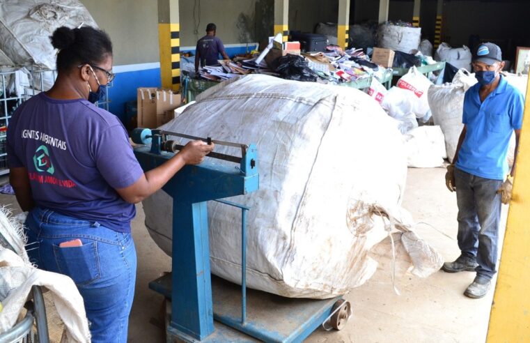 Viana libera mais de 850 famílias para casa de acolhimento dos catadores de Moc