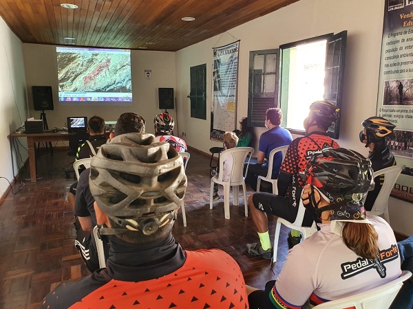 IEF se associa a ciclista de Montes Claros para conservação do Parque Lapa Grande