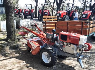Municípios do Norte de Minas recebem equipamentos agrícolas
