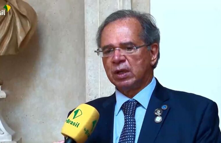 Trabalhamos com ‘plano A’ para Auxílio Brasil, afirma ministro