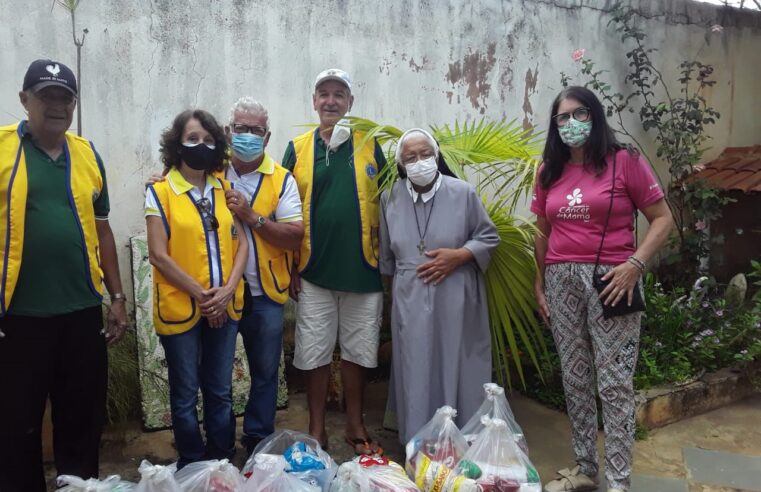 Lions realiza Natal Solidário com distribuição de 107 cestas