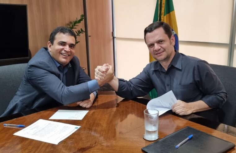 Marcelo Freitas reúne-se com ministro da Justiça em busca do fortalecimento da segurança pública