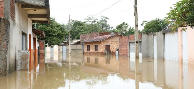 Copasa isenta do pagamento de contas imóveis atingidos pelas chuvas em MG
