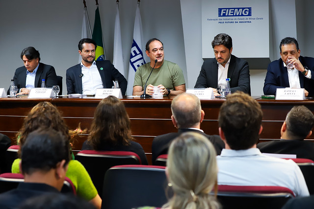 FIEMG sedia reunião sobre desburocratização de processos da Copasa para novos empreendimentos