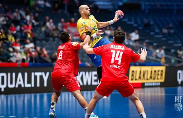 Brasil oscila, mas supera Chile na 2ª fase do Mundial de Handebol