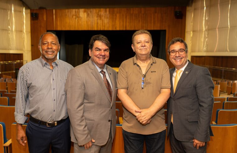 Unimontes recebe comunicadores e parceiros no “Café com a Imprensa” 