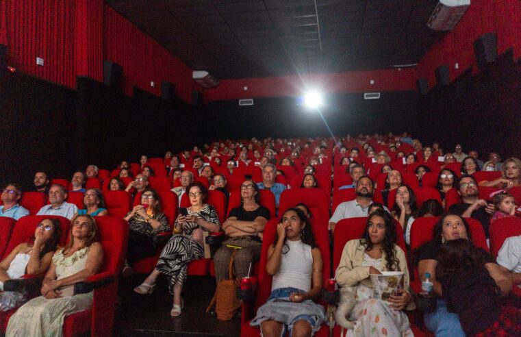 Filme “Cavalhadas” resgatou tradição cultural de Montes Claros e estreou no cinema com exibição marcante