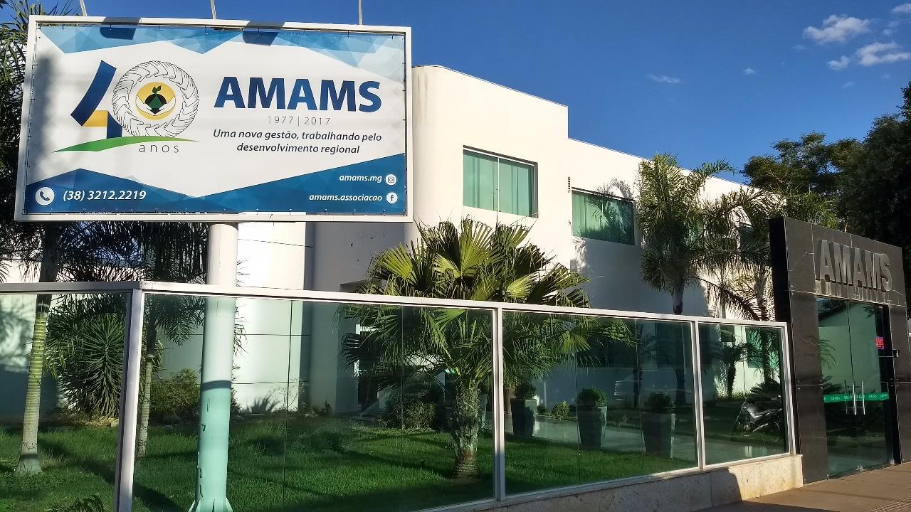 Conexão Portal realiza na Amams curso de licitação para entidades municipalistas, hoje