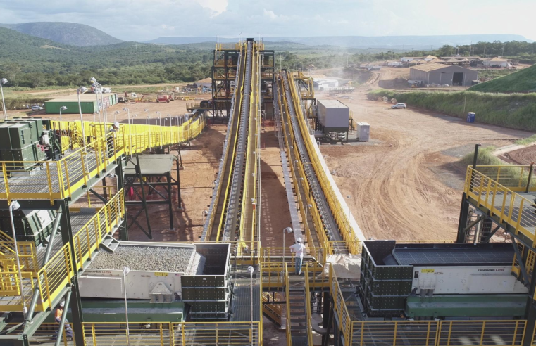 Canadenses anunciam aumento das reservas de lítio no Norte de Minas