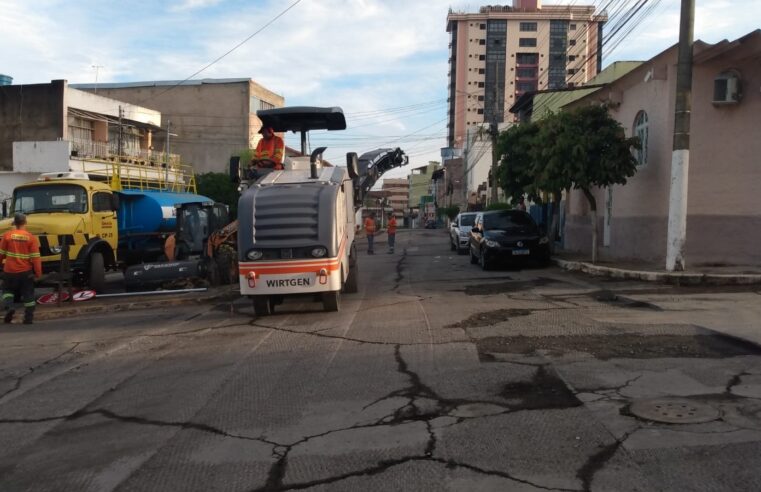 Obras de recapeamento foram iniciadas em ruas de Montes Claros