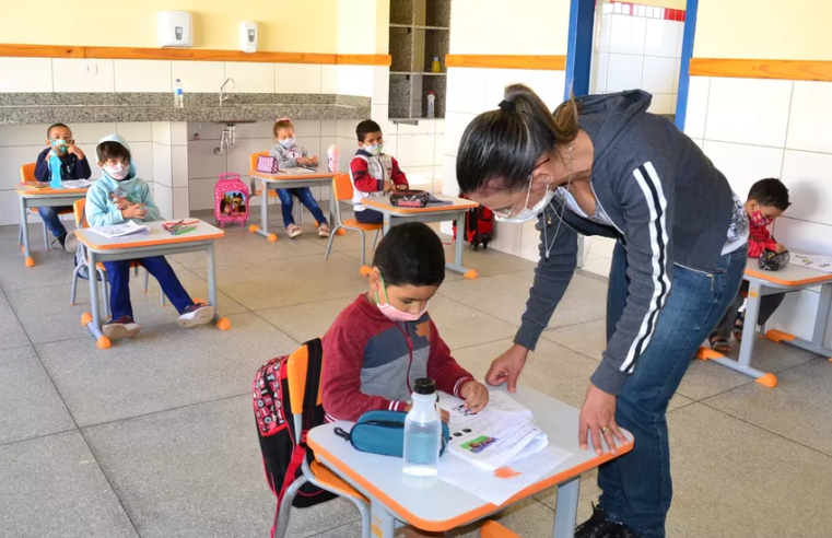 Educação convoca mais de 860 aprovados em Seleção Pública