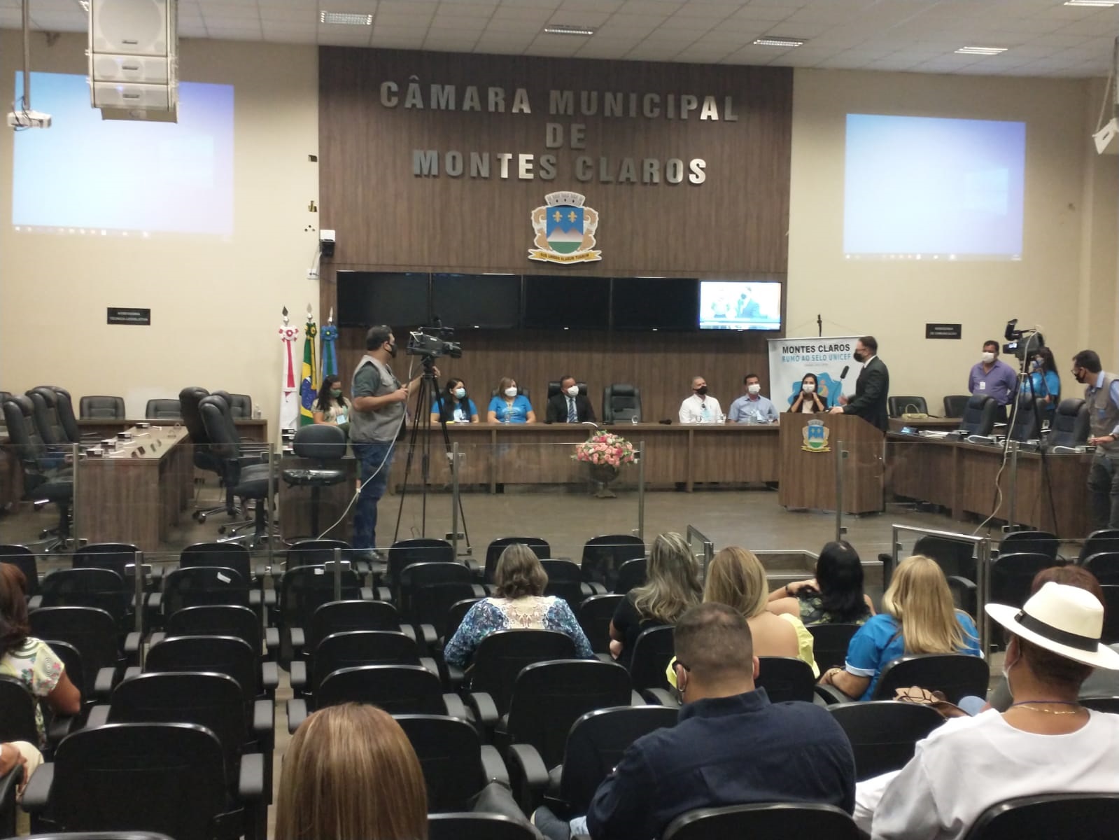 Fórum comunitário debate ações voltadas para crianças e adolescentes em Montes Claros