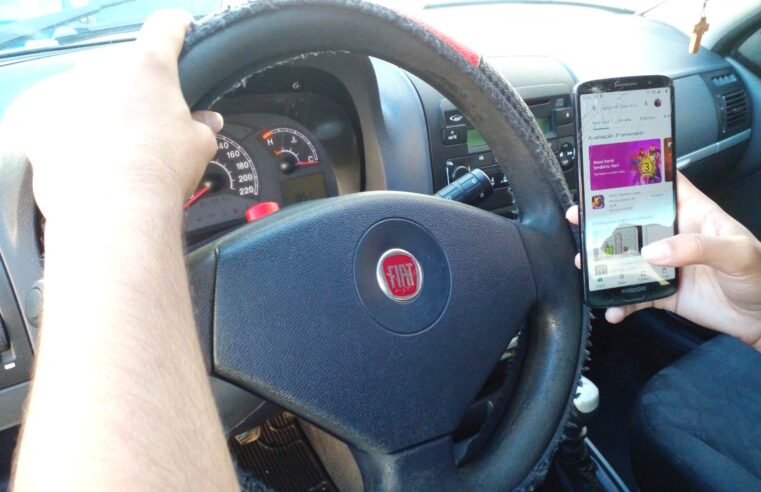 Infrações de uso do celular ao volante crescem em toda Minas Gerais