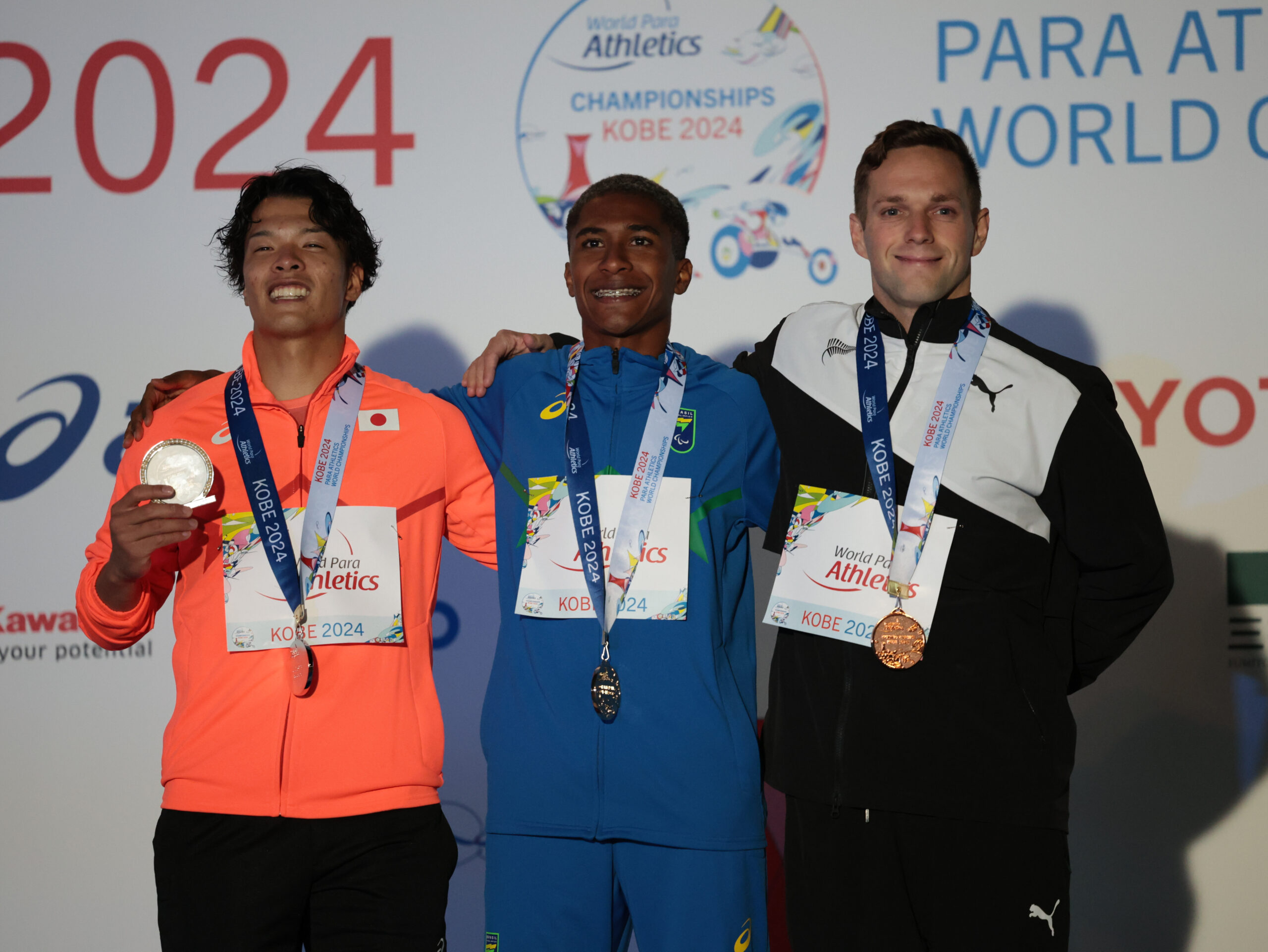 Brasil encerra melhor campanha dourada em Mundiais de atletismo com título de estreante gaúcho em Kobe
