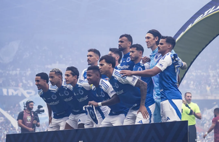 CRUZEIRO EM DESTAQUE NACIONAL | Quatro jogadores celestes integram a seleção do Prêmio ESPN Bola de Prata 2025