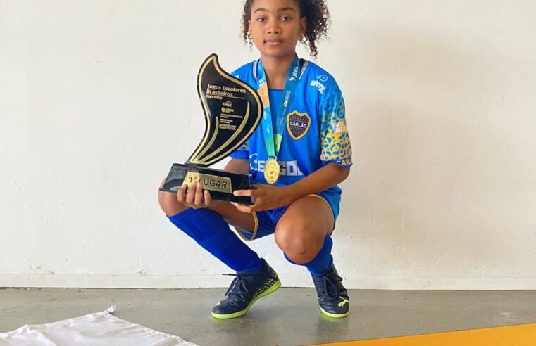 Ketley Alves, revelação do Carlão Futsal, é selecionada para a equipe sub-17 do Cruzeiro Esporte Clube