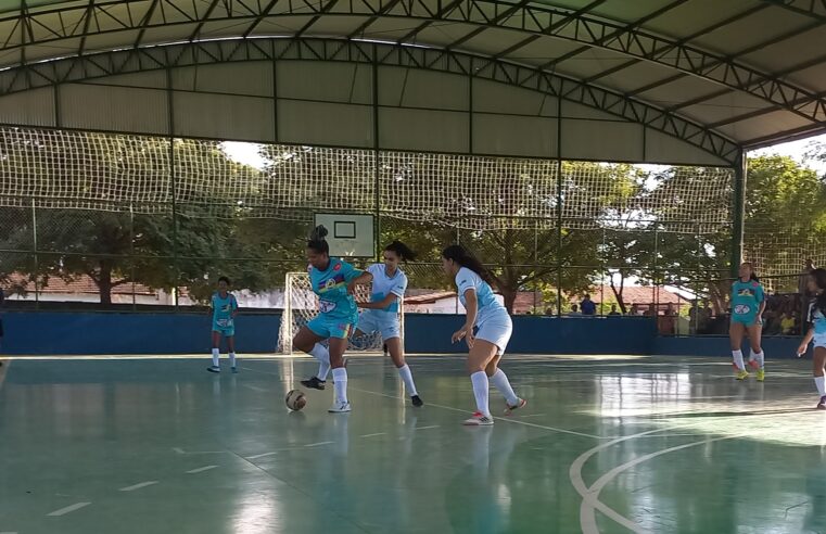 Seleção feminina de Montes Claros goleia fora de casa e abre vantagem nas oitavas da Copa InterTV de Futsal