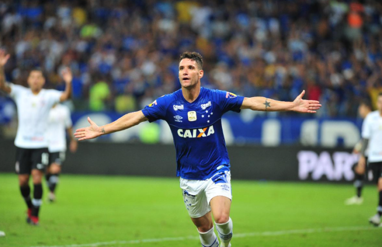 Ex-Cruzeiro, Thiago Neves inicia carreira como treinador e assume equipe Sub-20 do Bangu