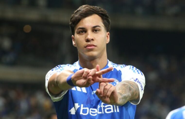 Cruzeiro vence novamente, elimina o Atlético-MG e avança à semifinal da Copa do Brasil