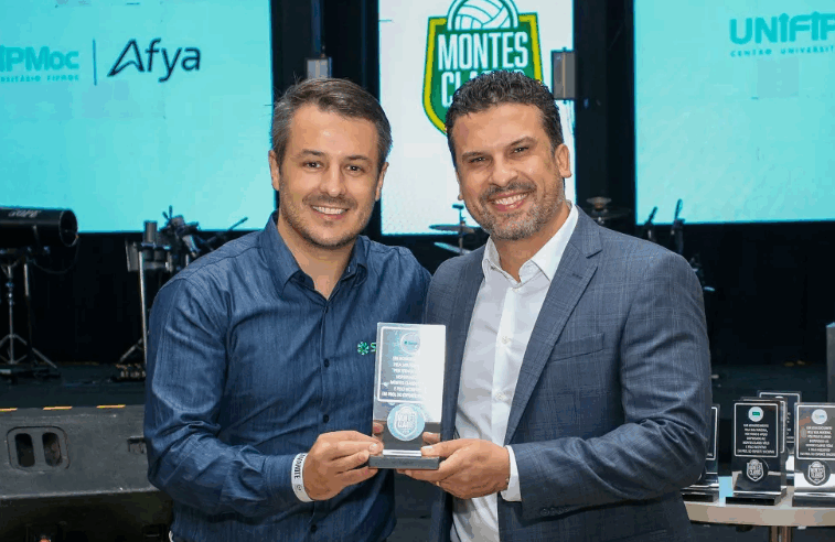 Sicredi e MOC Vôlei renovam parceria para fortalecer o esporte em Montes Claros