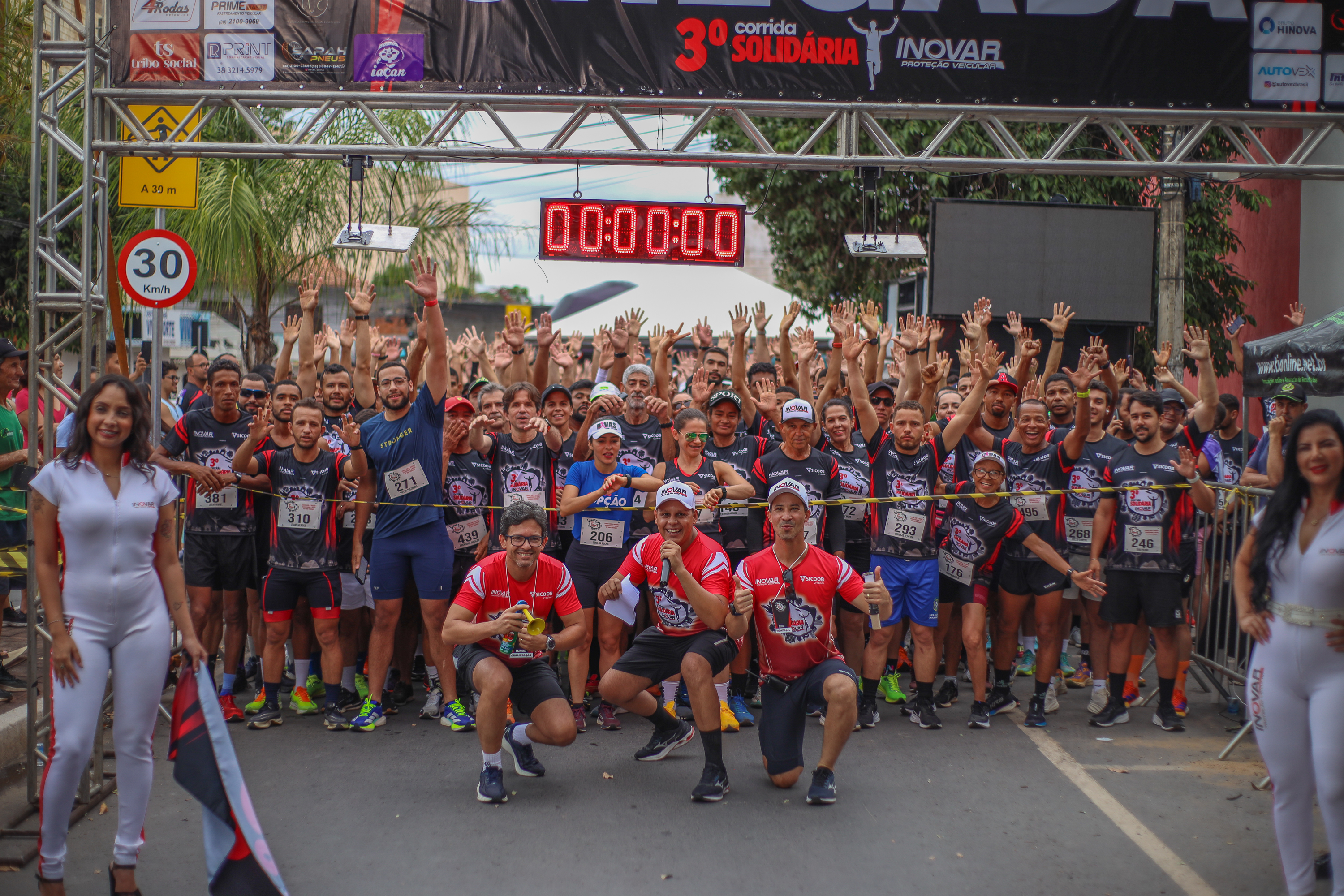 Credinor incentiva a prática de atividade física e a solidariedade na Corrida Solidária Inovar Run Experience