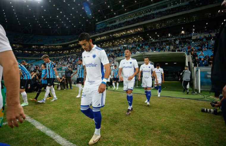 CBF muda horário de duelo entre Grêmio e Cruzeiro