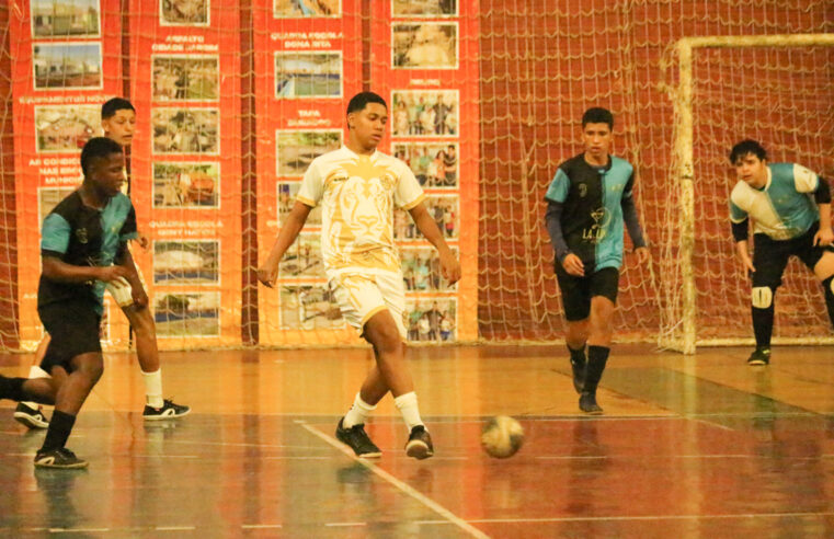 Vibrações de inúmeras famílias na abertura do Campeonato Piraporense de Futsal