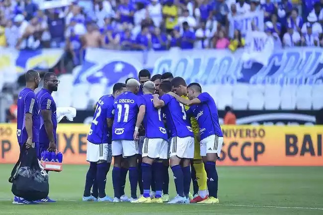 Jogadores do Cruzeiro identificam deficiência que levou time à derrota