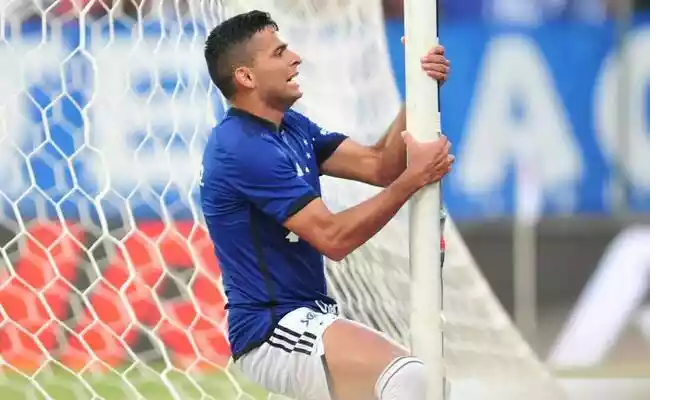 Bruno Rodrigues crê em virada contra o América: ‘Cruzeiro é muito grande’