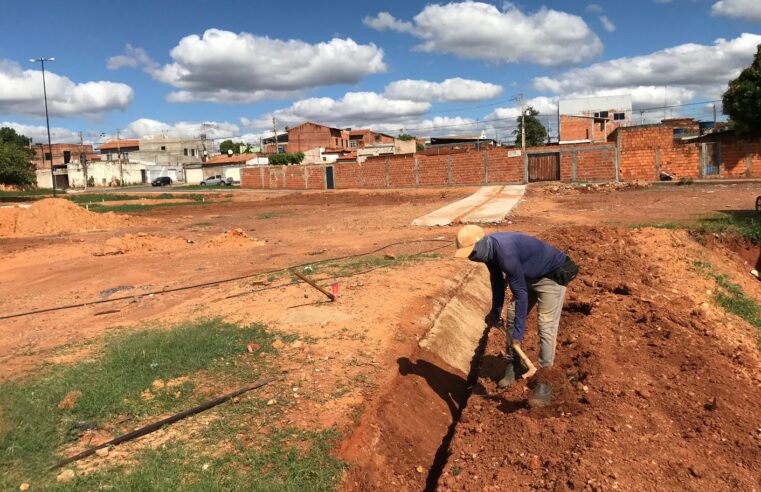 Bairro Independência vai ganhar nova praça com academia ao ar livre e playground