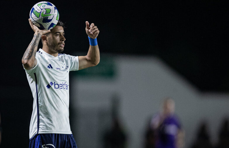 Cruzeiro renova contrato com um dos destaques do time