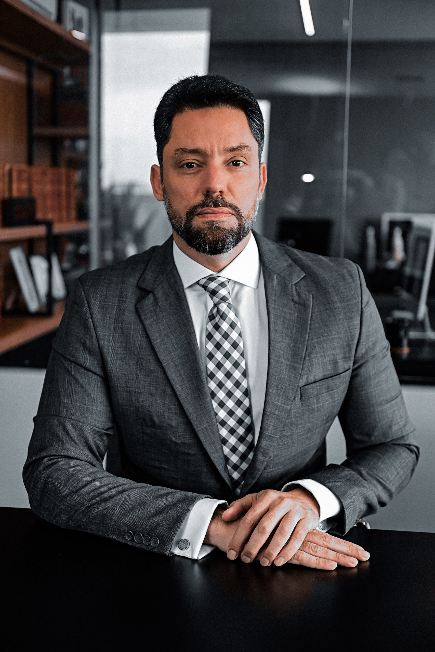 Apagão no currículo: até quando o cuidado será invisível?