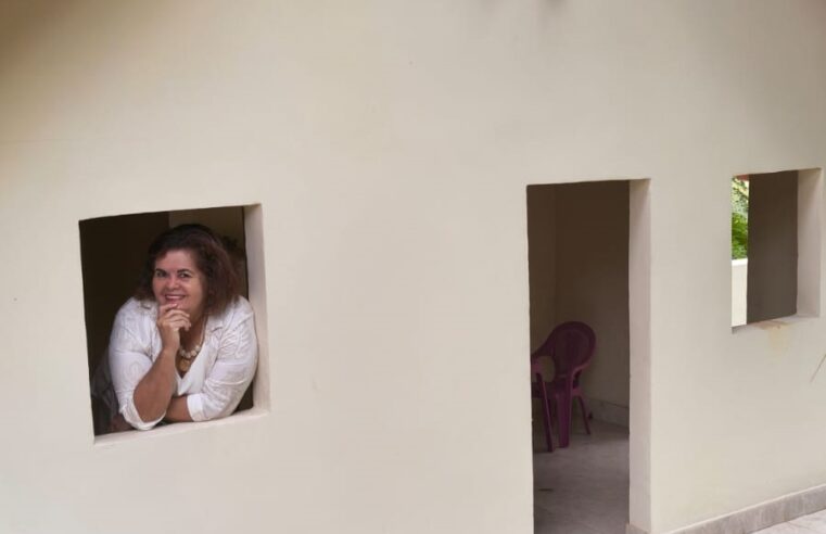 O homem que amassa para se encontrar