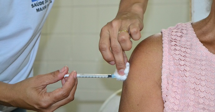 SAÚDE PÚBLICA | Prefeitura amplia vacinação contra gripe para toda a população em Montes Claros