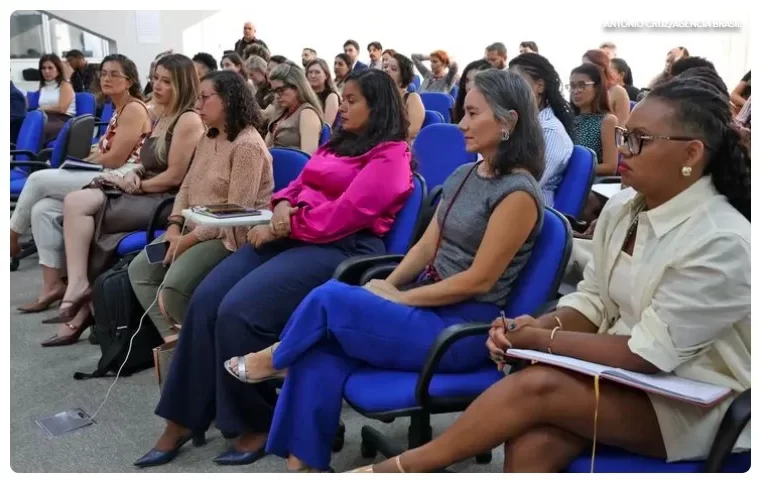 AMMESF destaca criação do Selo Cidade Mulher, que vai premiar municípios com políticas públicas de destaque para as mulheres