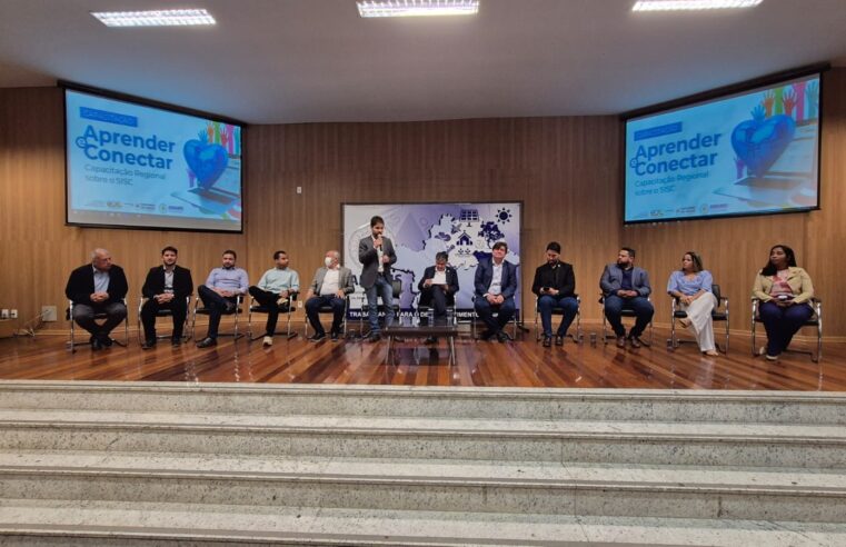 Ministro anuncia, na AMAMS, entrega de cestas básicas e equipamentos para poços artesianos no enfrentamento à seca no Norte de Minas