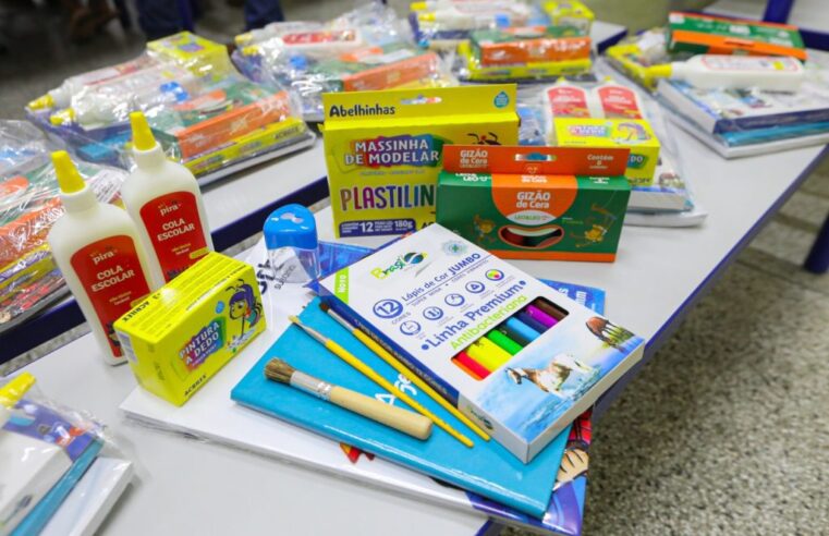 NOVO PEDIDO DE CASSAÇÃO  | Prefeito de Governador Valadares é acusado de superfaturamento de R$ 7,8 milhões em material escolar